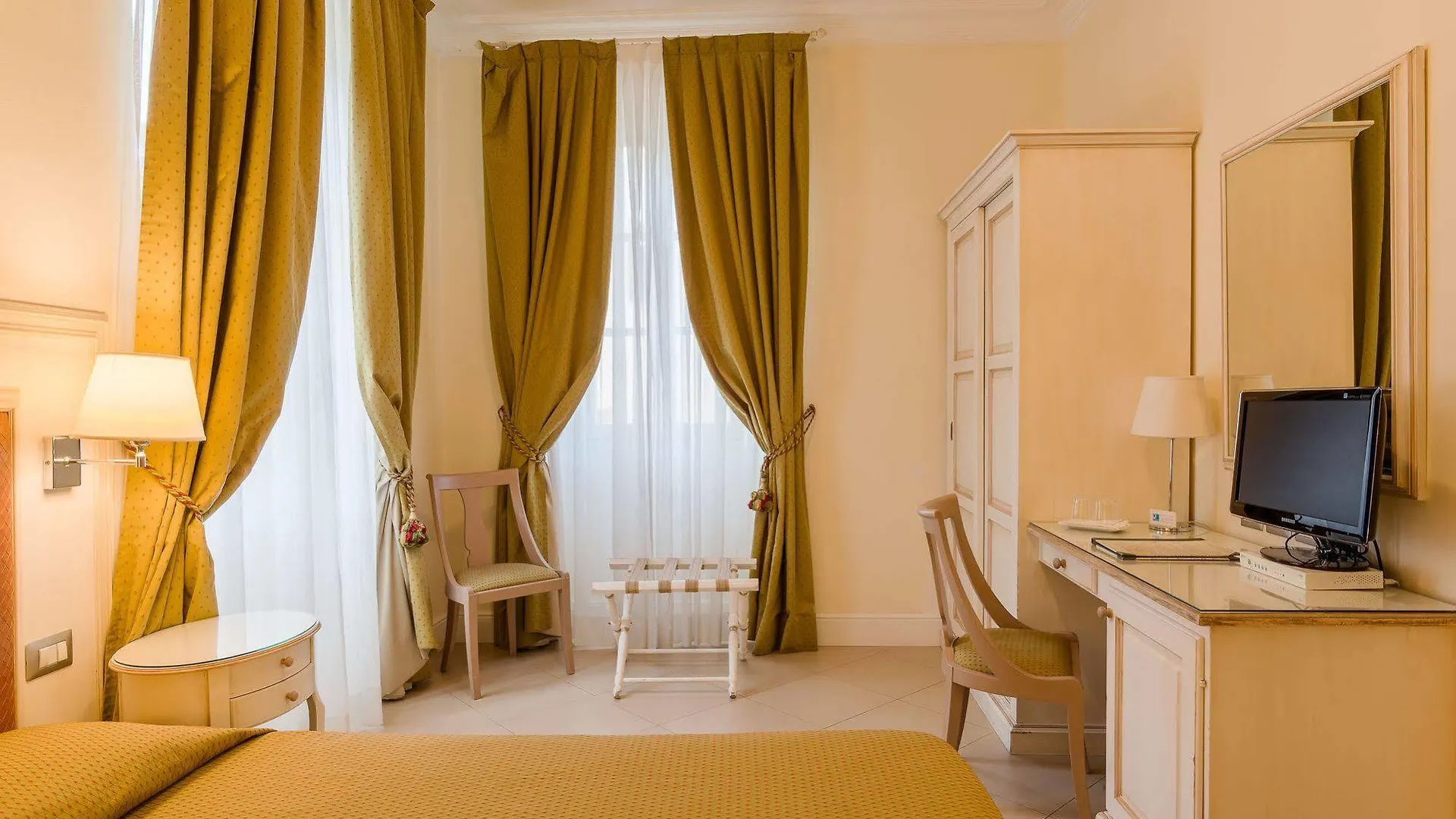 Hotel Dei Macchiaioli Florence 3*,
