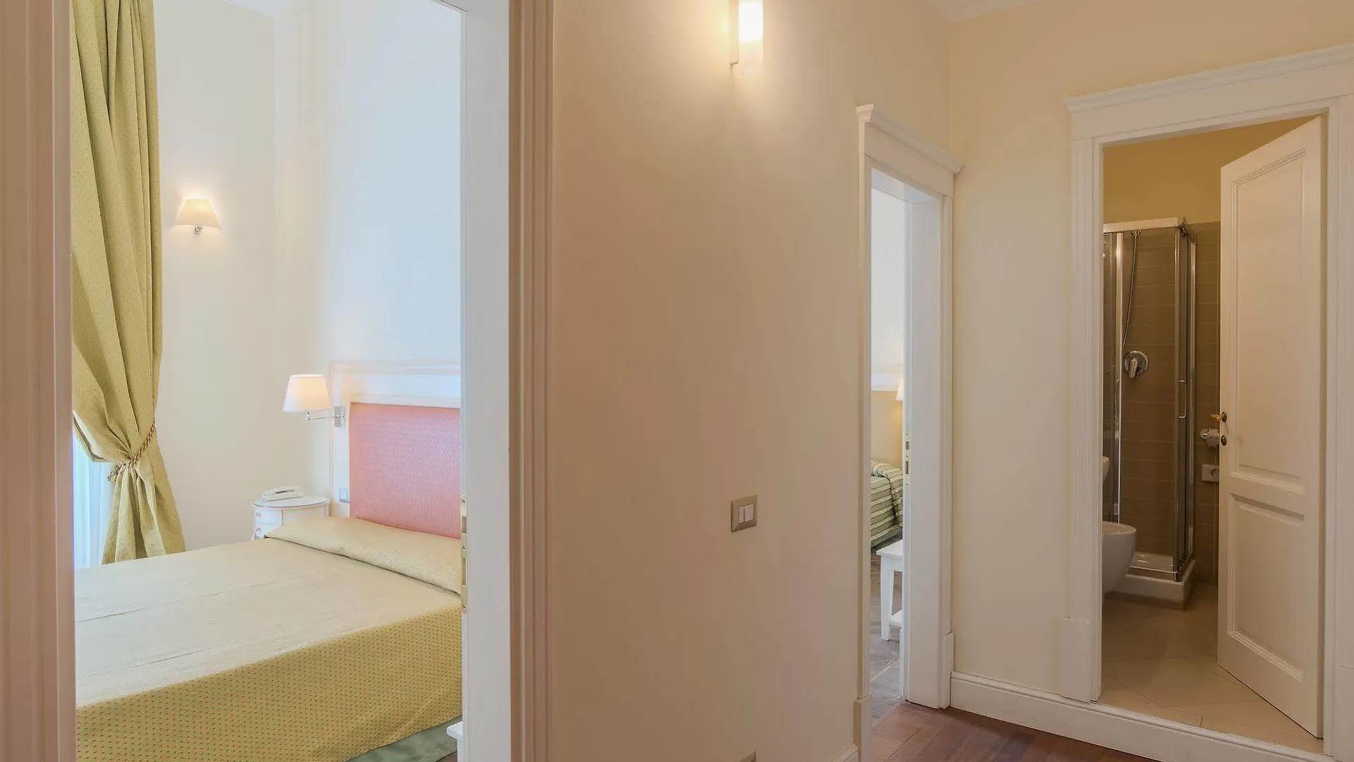 Hotel Dei Macchiaioli Florence 3*,